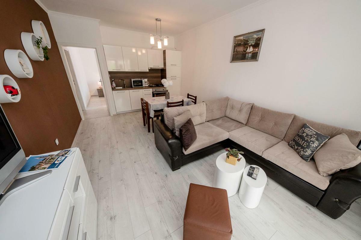 Apartman Jasmina Banjol ภายนอก รูปภาพ
