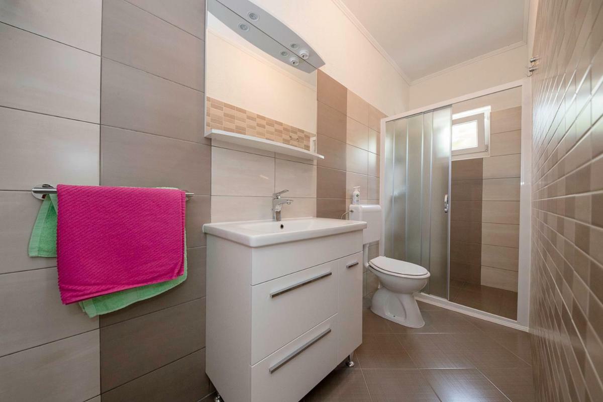 Apartman Jasmina Banjol ภายนอก รูปภาพ