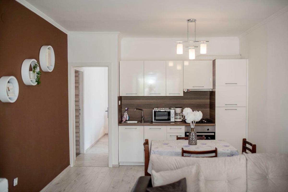 Apartman Jasmina Banjol ภายนอก รูปภาพ